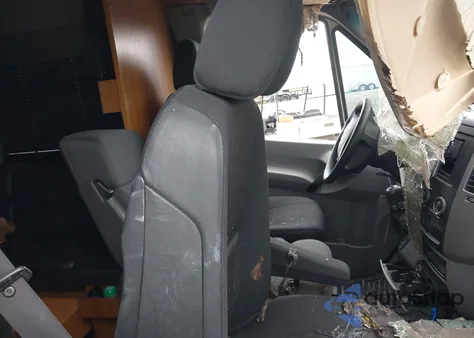 2014 Mercedes-Benz Sprinter S High Roof from USA, damaged, VIN WD3PE8CC9E5881287